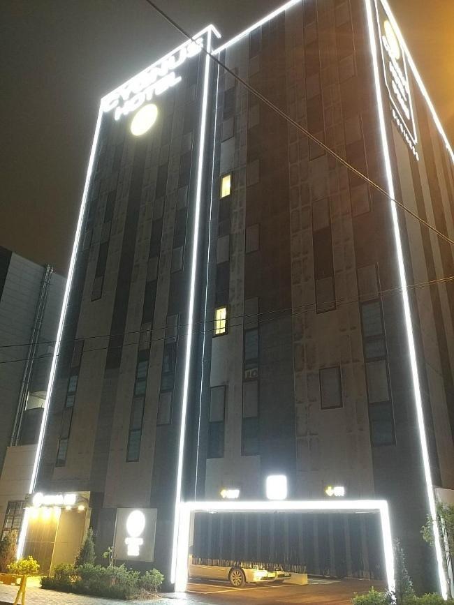 Cygnus Hotel اسان المظهر الخارجي الصورة